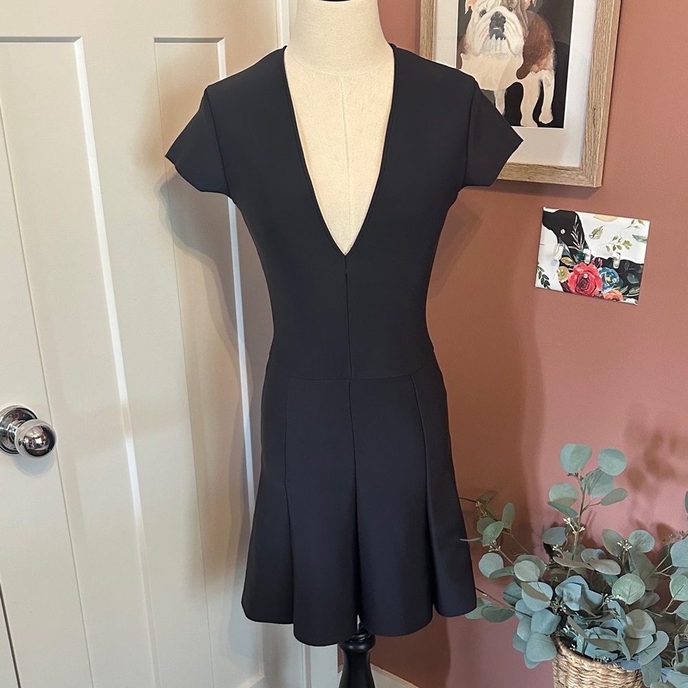 Reformation Black recycled fabric (neoprene) deep vneck back zipper S Mini Dress